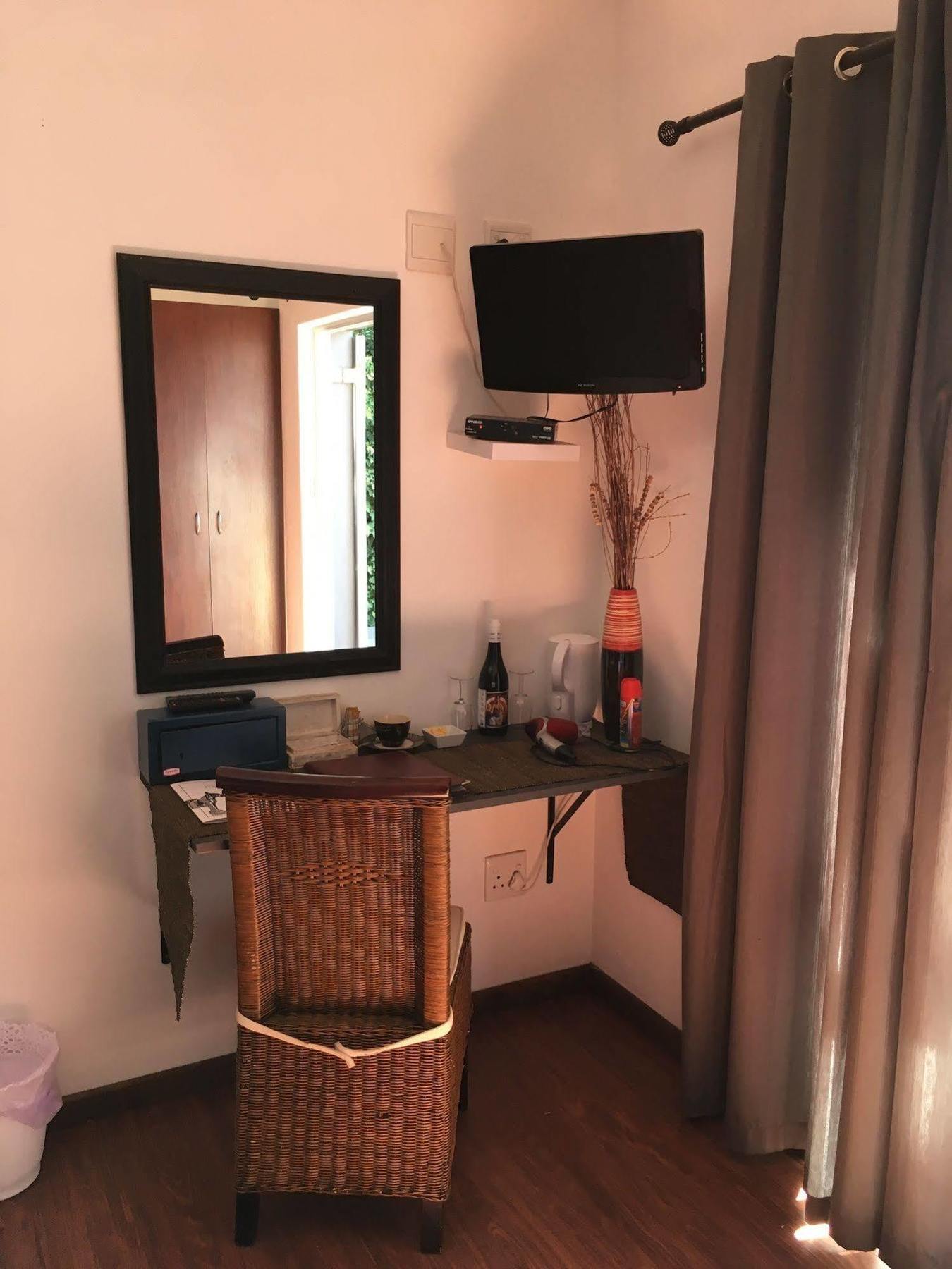 Ons Stee Bed And Breakfast Wellington Esterno foto